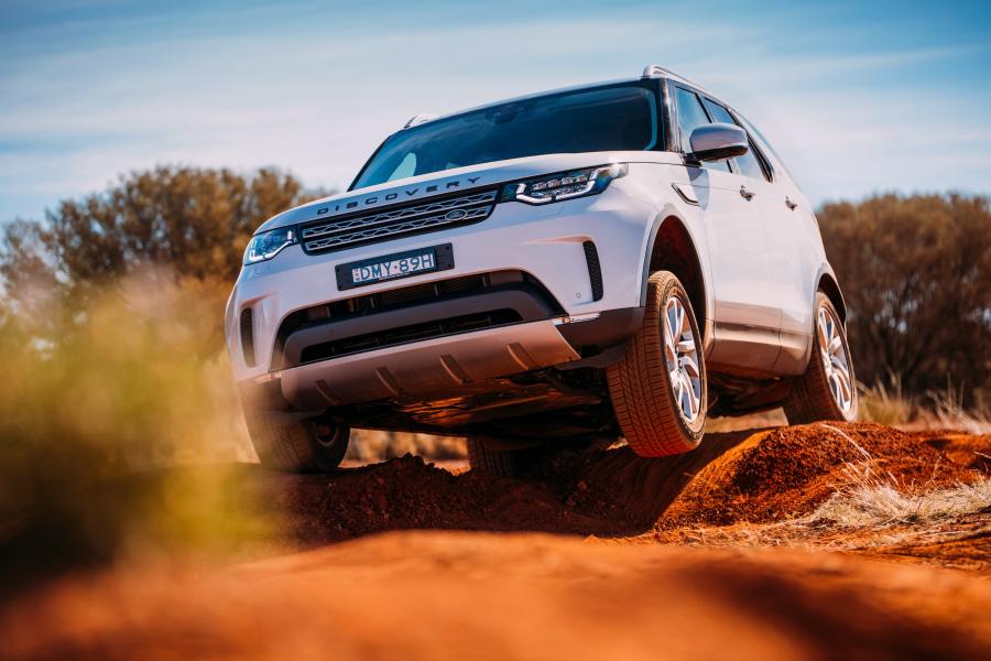  Land Rover Discovery HSE 2017 года  (AU) (фото 24 из 40)